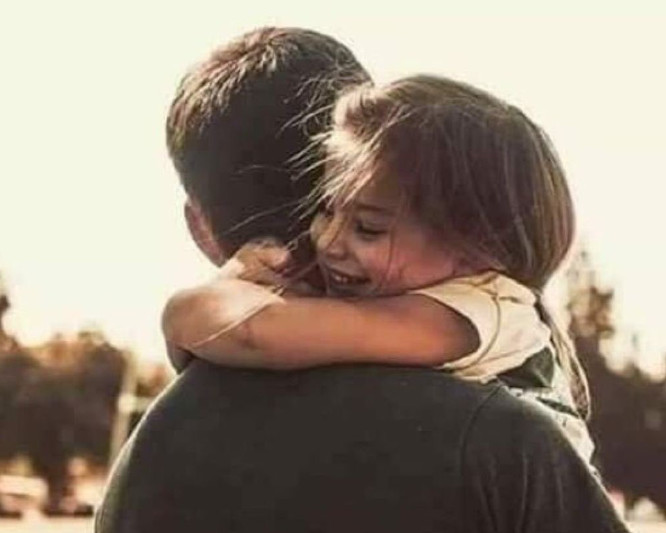 علاقة الأب بابنته